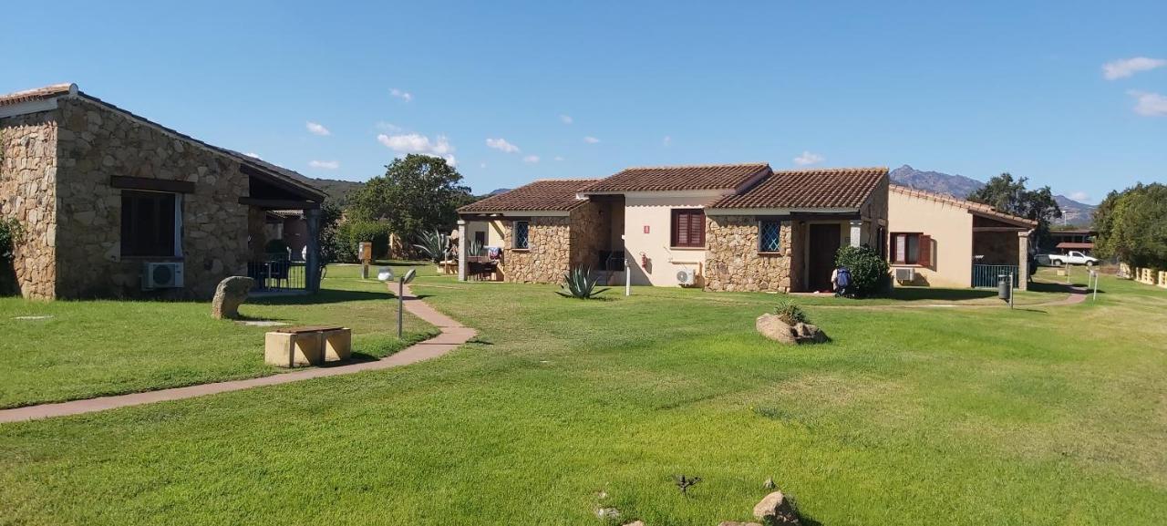 Li Suari Club Village San Teodoro  Luaran gambar
