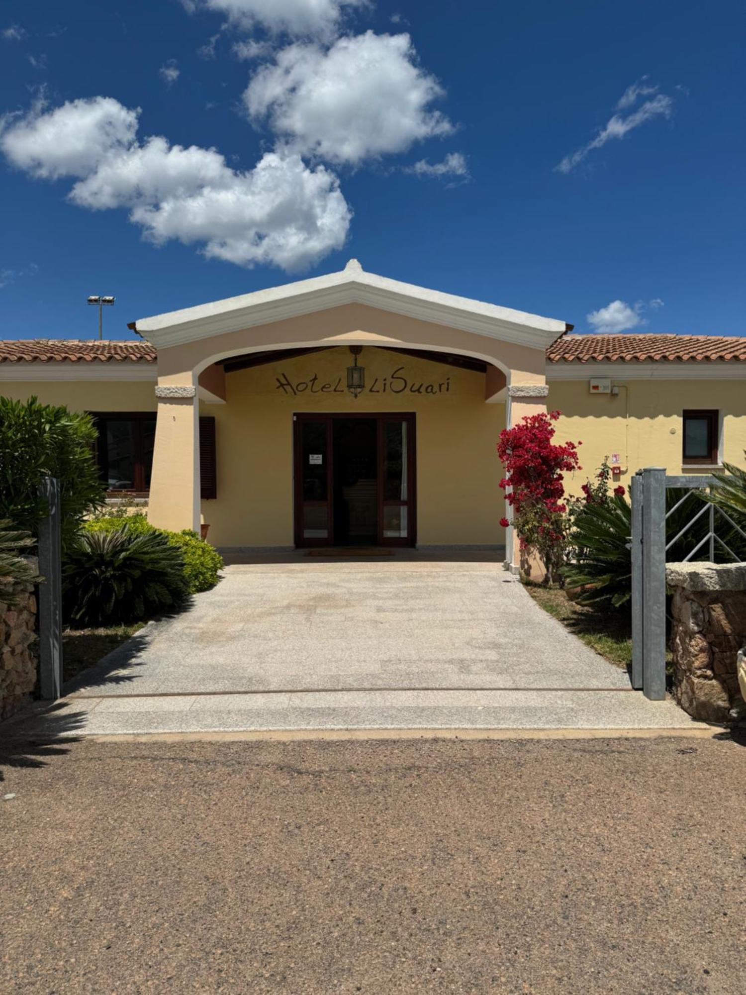 Li Suari Club Village San Teodoro  Luaran gambar